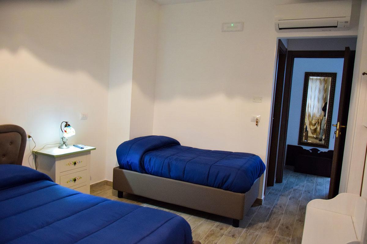 Albadido Bed & Breakfast กัมโปมาริโน ภายนอก รูปภาพ